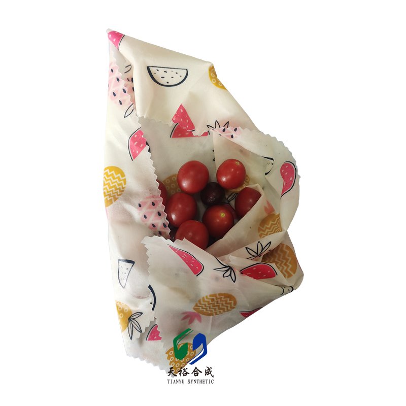 Beeswax Reusable Food Wraps – Sustainable Natural Food Wrap for Preserving Fruit, Vegetables, Sandwiches, Plastic Free and No Waste4 Beeswax Reusable Food Wraps - Sustainable Natural Food Wrap for Preserving Fruit, Vegetables, Sandwiches, Plastic Free and No Waste